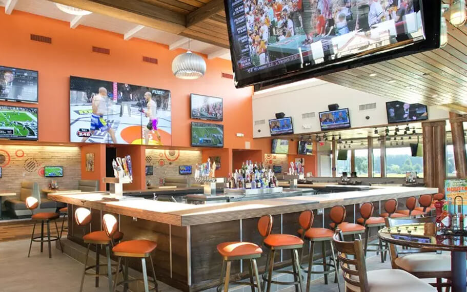 Hooters Dallas West End